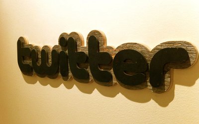 twitter sign featured